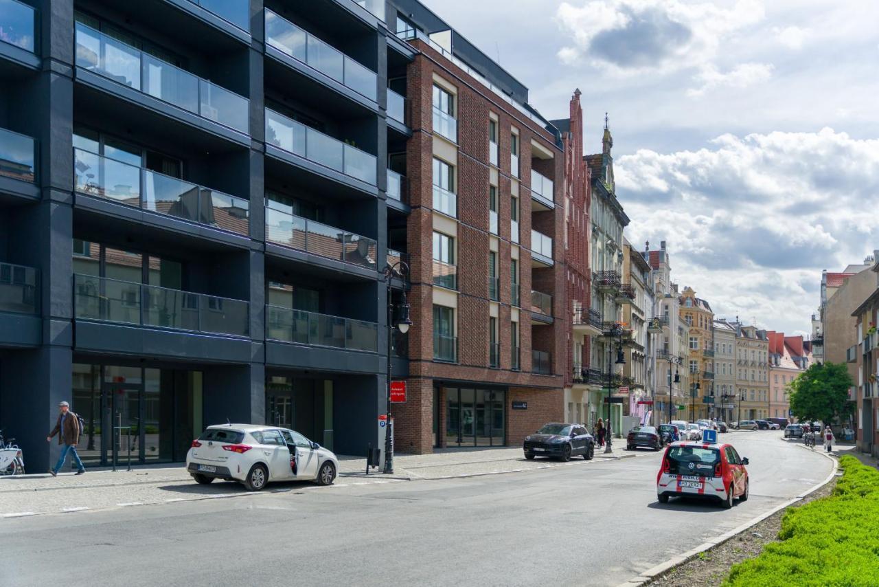 Apartments Poznan Chwaliszewo Residence With Free Garage By Noclegi Renters Экстерьер фото